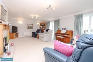 Sitting Room- click for photo gallery